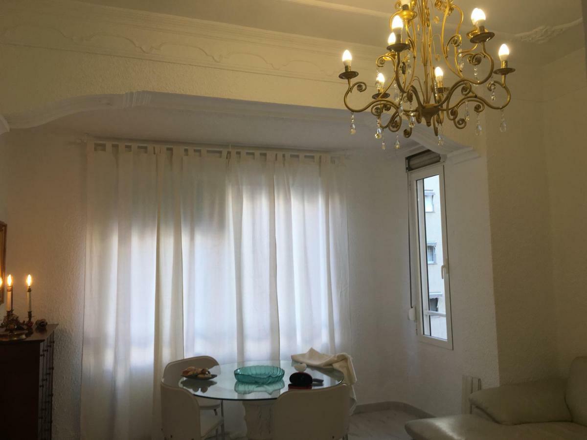 Reina Apartment Valencia Ngoại thất bức ảnh