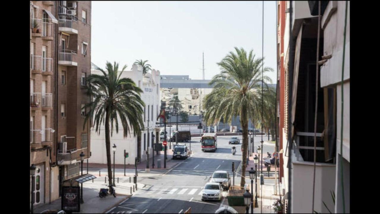 Reina Apartment Valencia Ngoại thất bức ảnh
