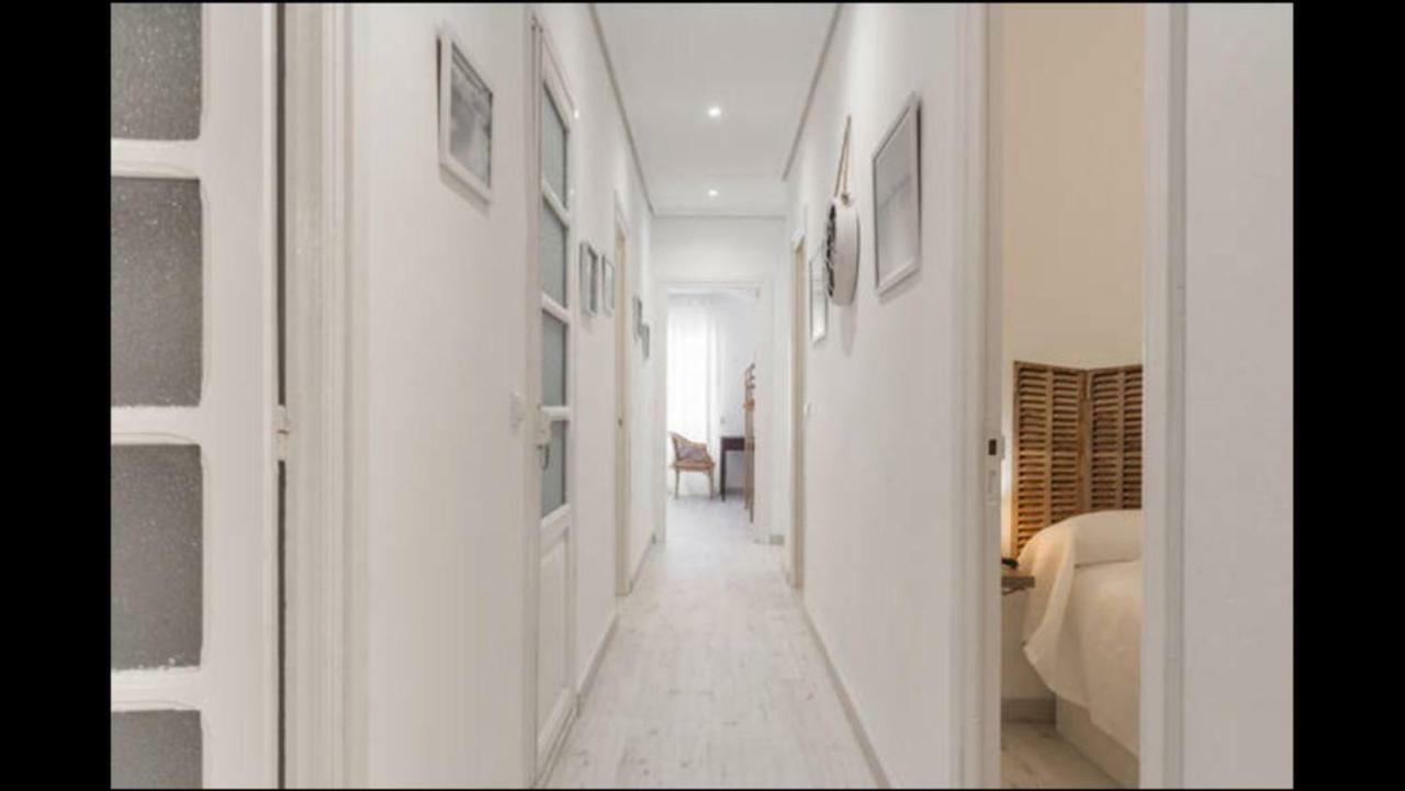 Reina Apartment Valencia Ngoại thất bức ảnh