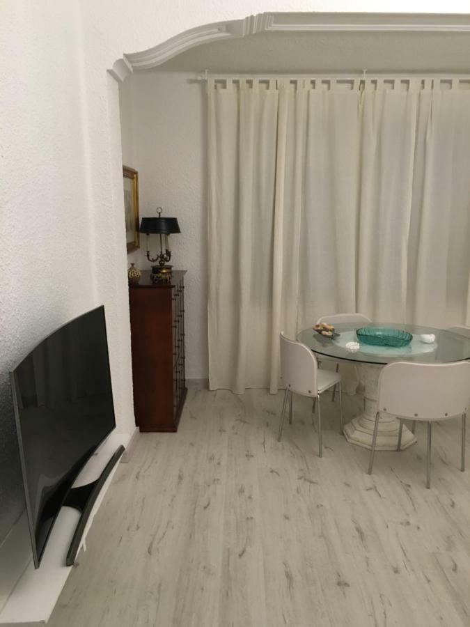 Reina Apartment Valencia Ngoại thất bức ảnh